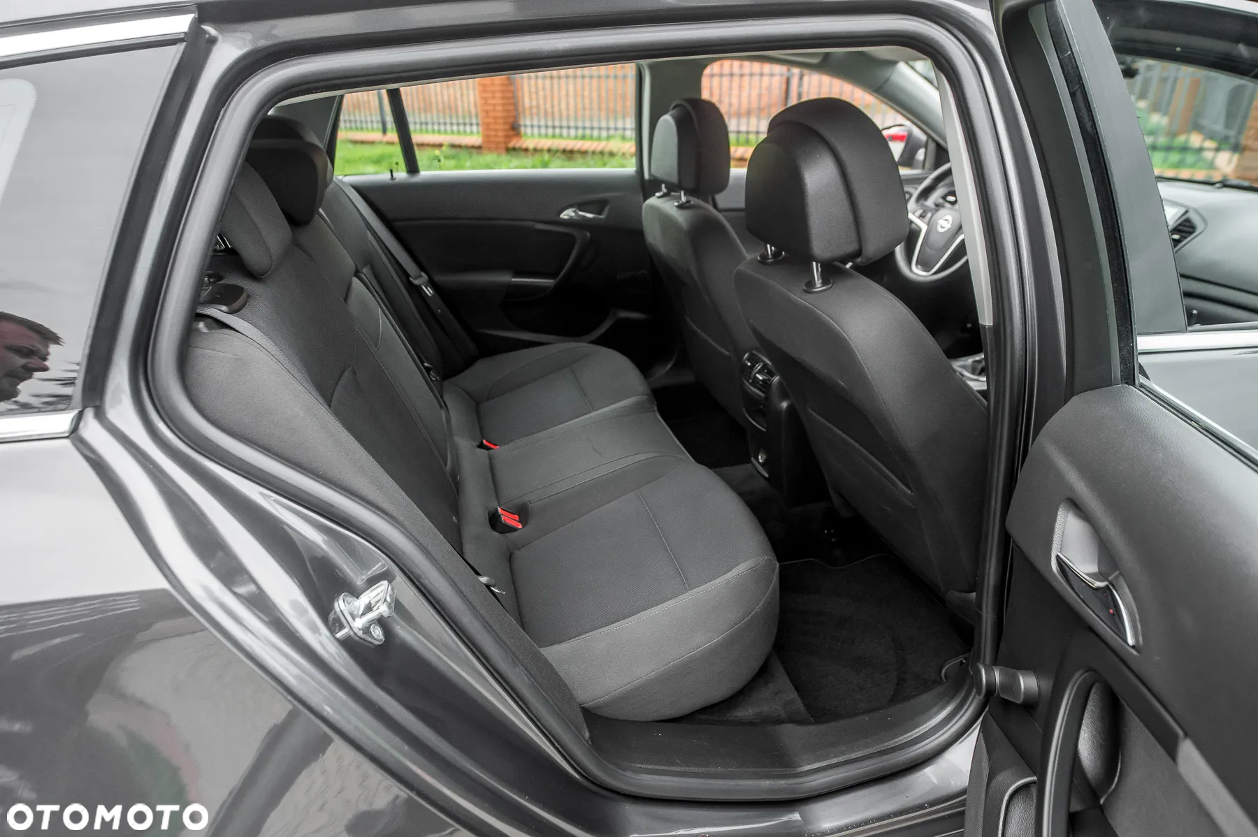 Opel Insignia 1.8 Cosmo - 19