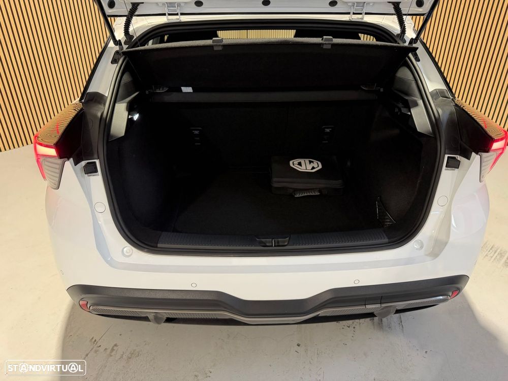 MG MG4 51 kWh Standard - 30