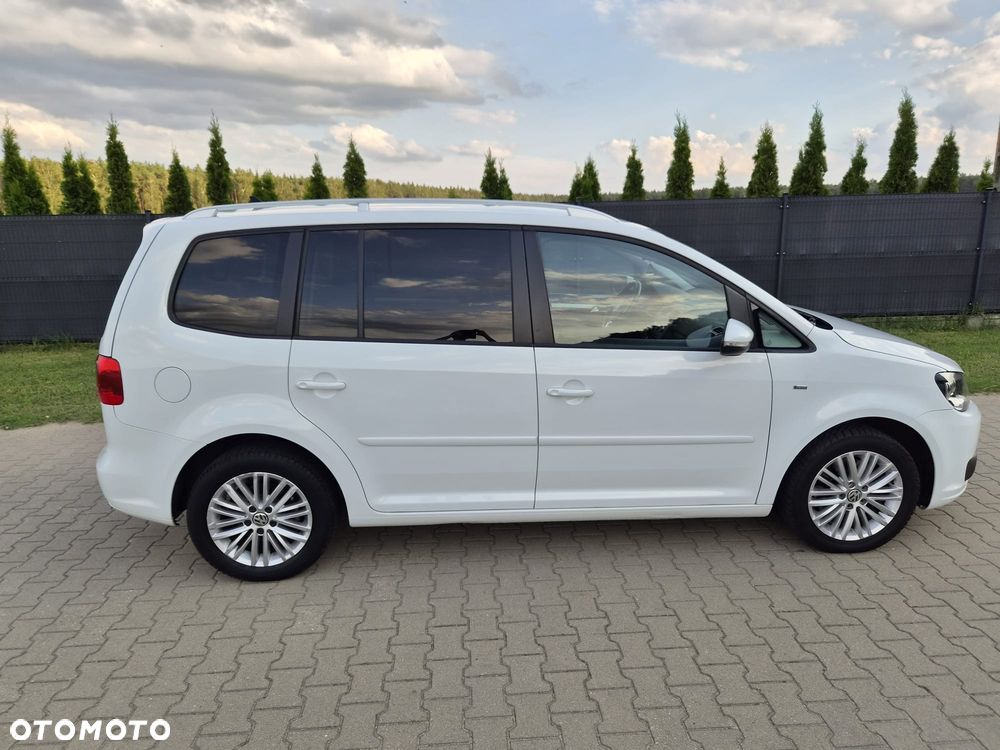 Volkswagen Touran 2.0 TDI DPF BlueMotion Technology DSG Cup - 5