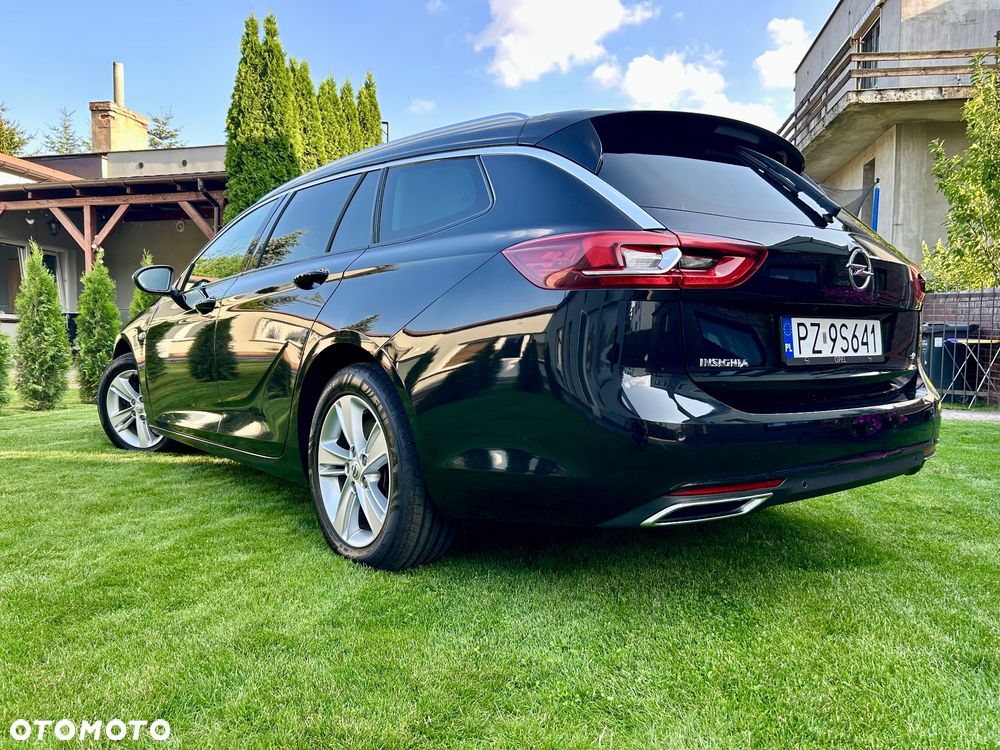 Opel Insignia 2.0 CDTI 4x4 Exclusive S&S - 3