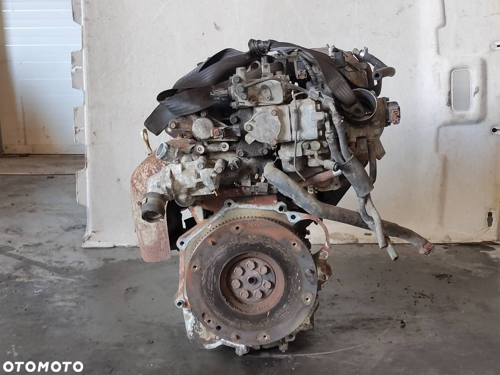 SILNIK  MITSUBISHI CARISMA I 4G93 - 8