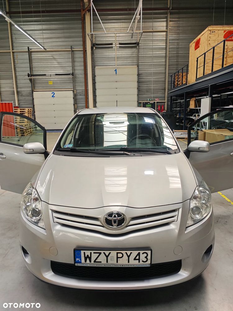 Toyota Auris 1.4 D-4D Life - 4