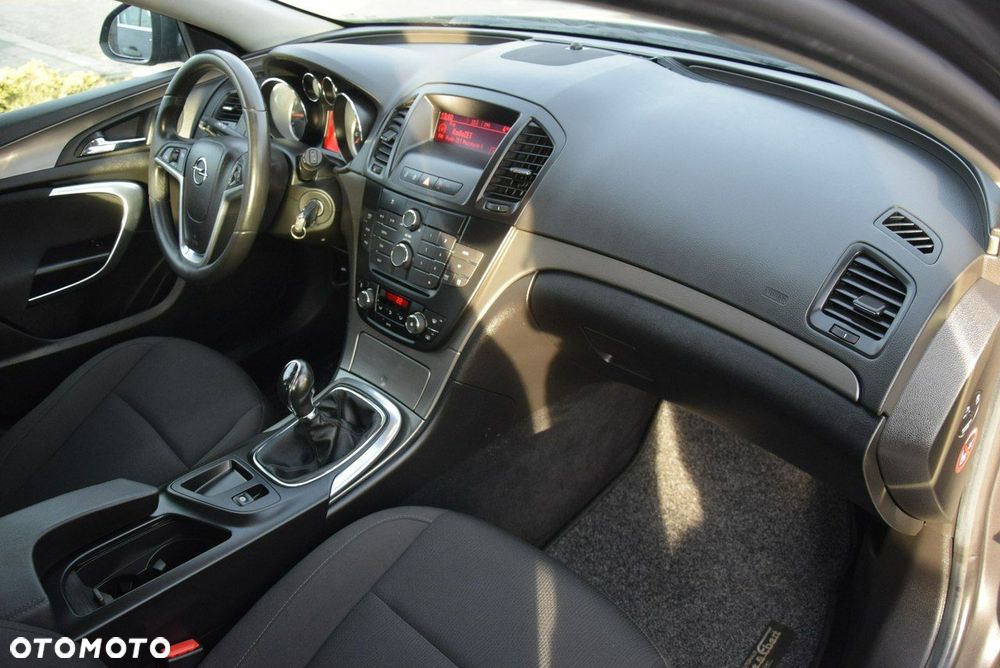 Opel Insignia 1.6 T Edition - 27