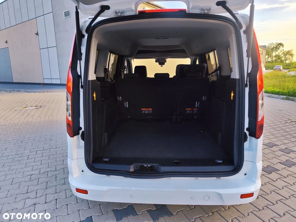 Ford Tourneo Connect Grand - 11