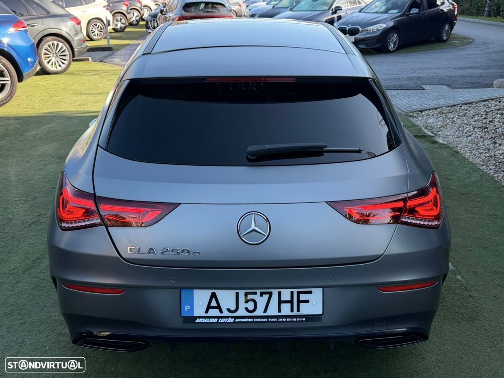 Mercedes-Benz CLA 250 e Shooting Brake AMG Line - 15