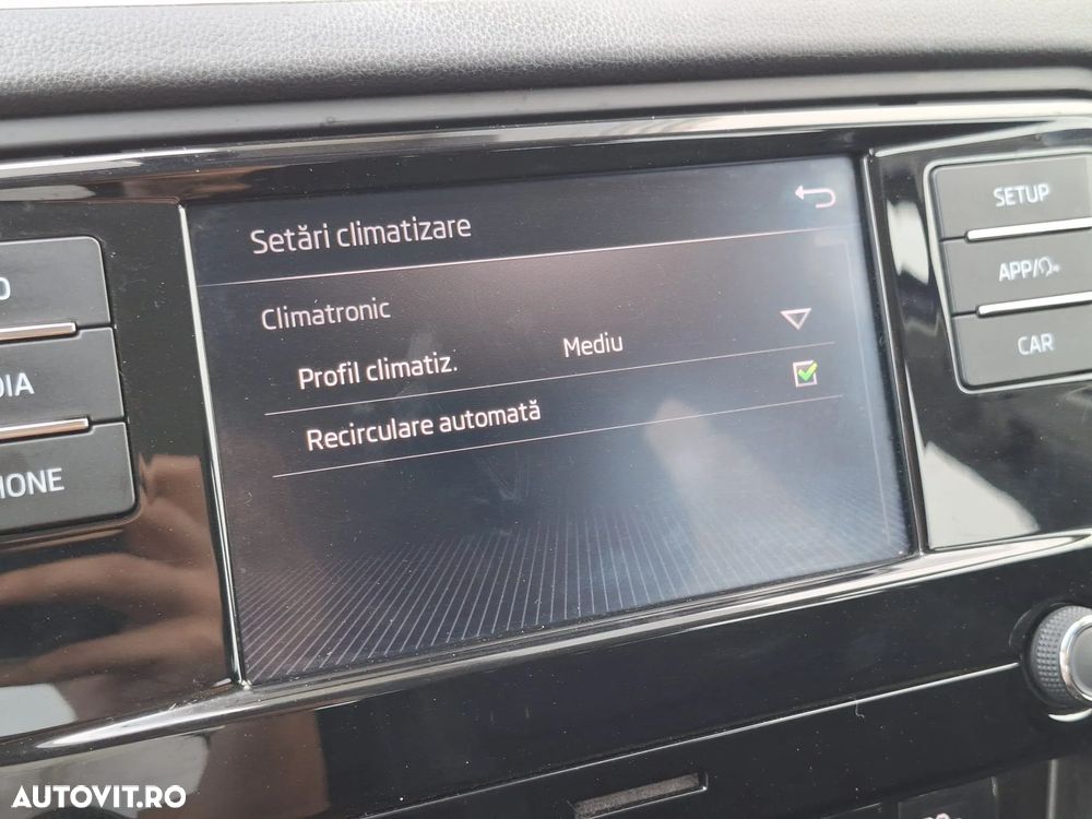 Skoda Octavia - 9