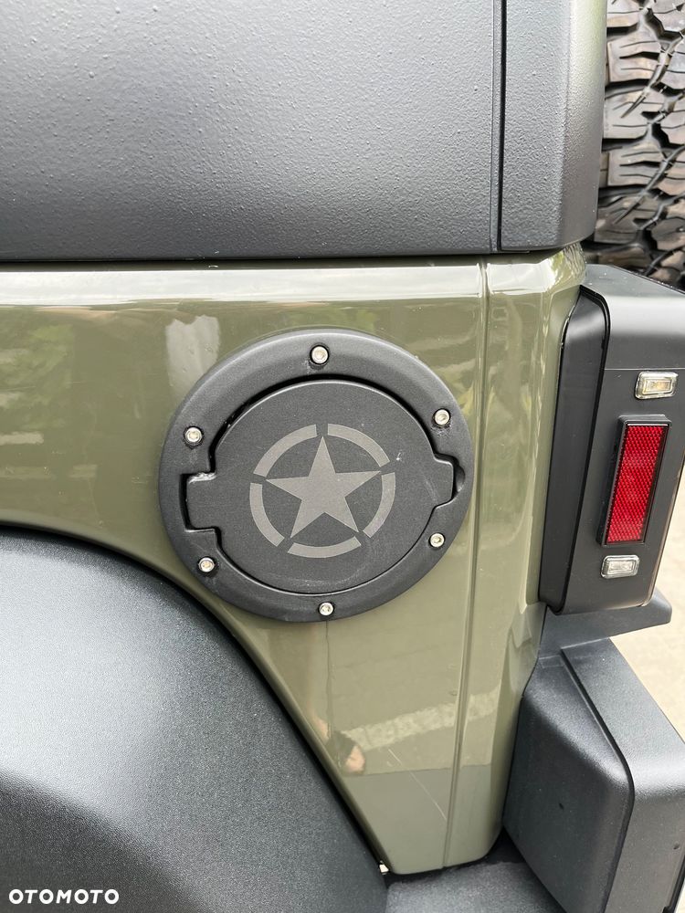 Jeep Wrangler - 13