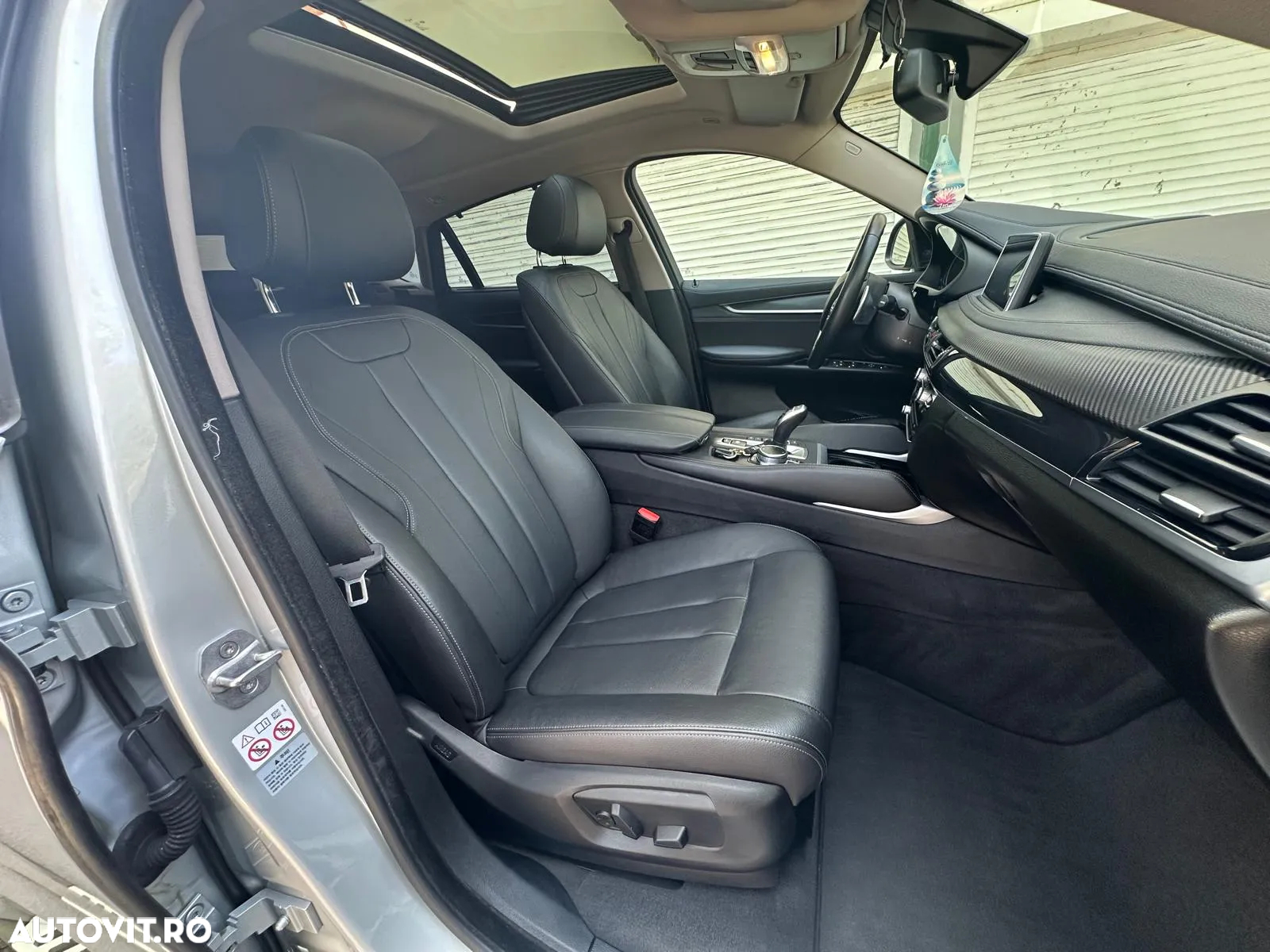 BMW X6 xDrive30d - 17
