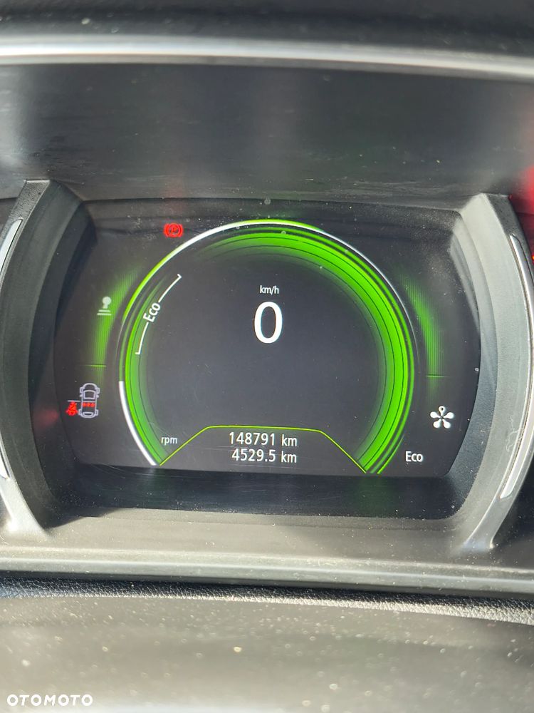 Renault Megane ENERGY dCi 130 GT LINE - 30