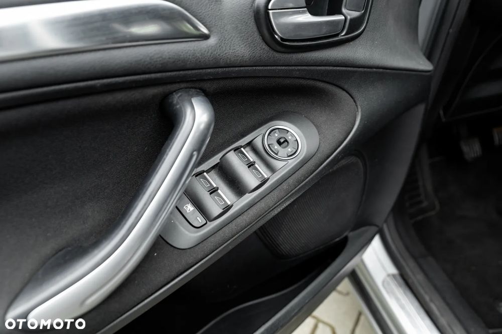 Ford S-Max 2.0 Trend - 17