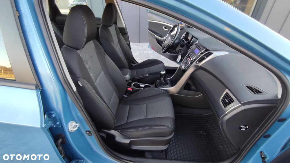 Hyundai i30 1.4 CRDi Trend - 12