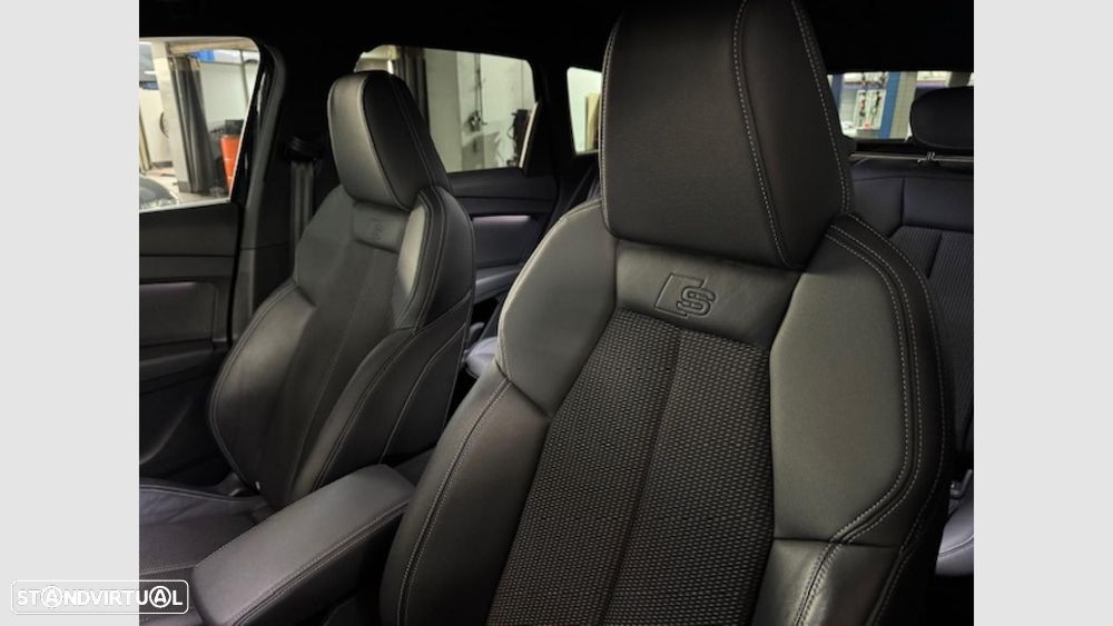 Audi Q4 e-tron 45 82 kWh SE Business Plus - 12