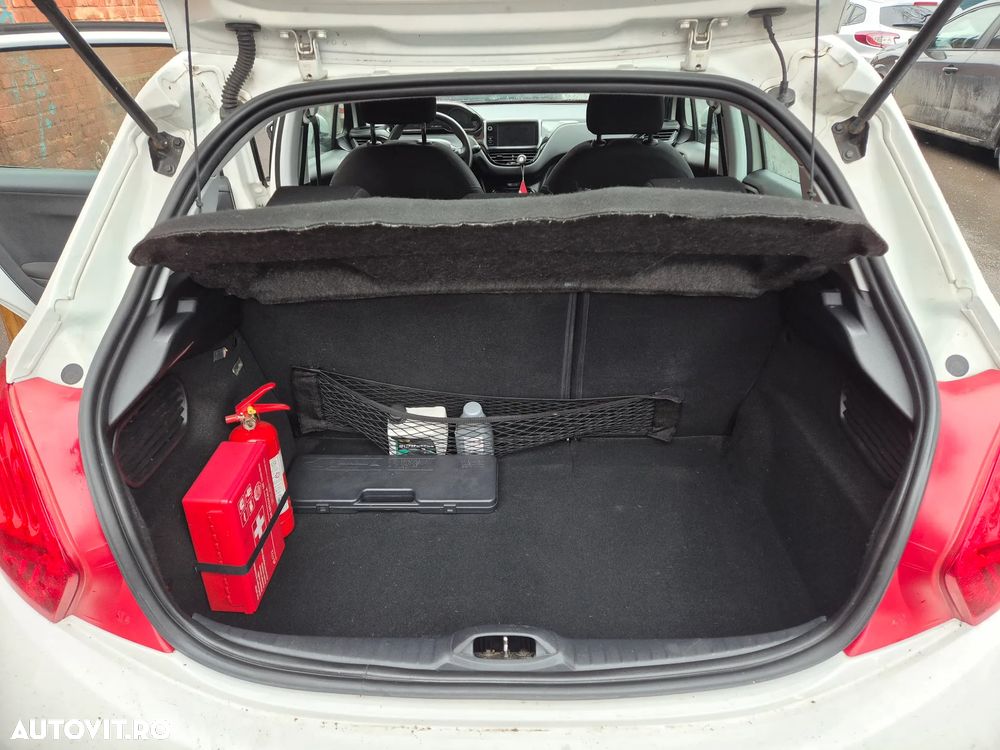 Peugeot 208 1.4 HDi FAP Active - 15
