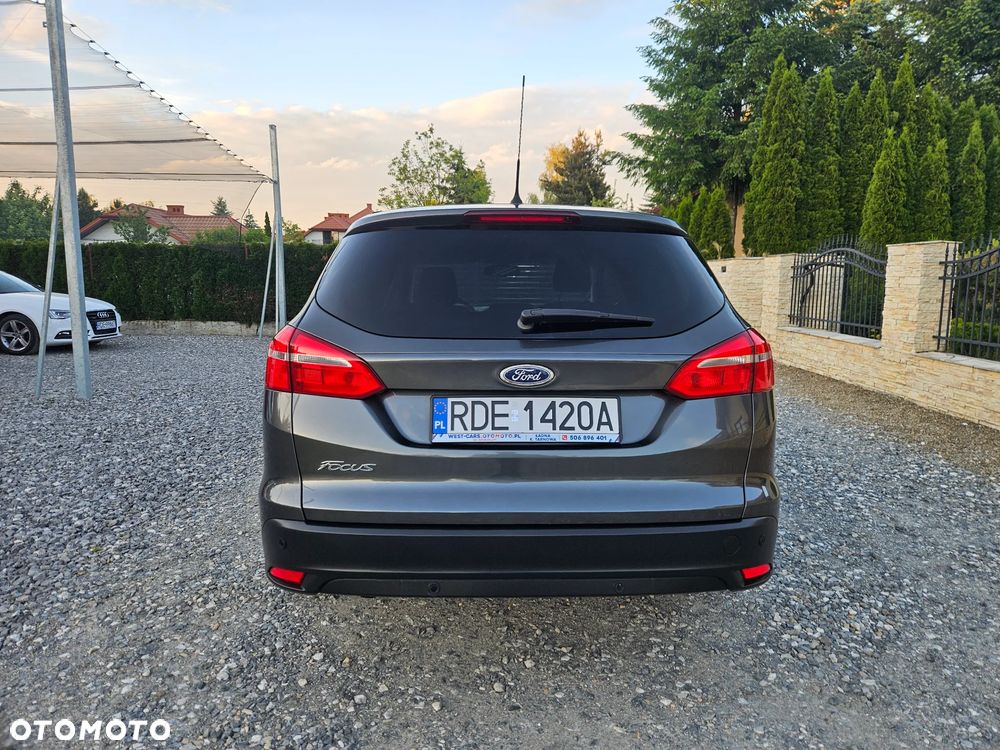 Ford Focus 1.6 TDCi DPF Titanium - 7