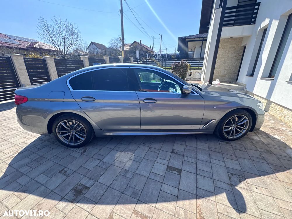BMW Seria 5 520d xDrive AT - 10