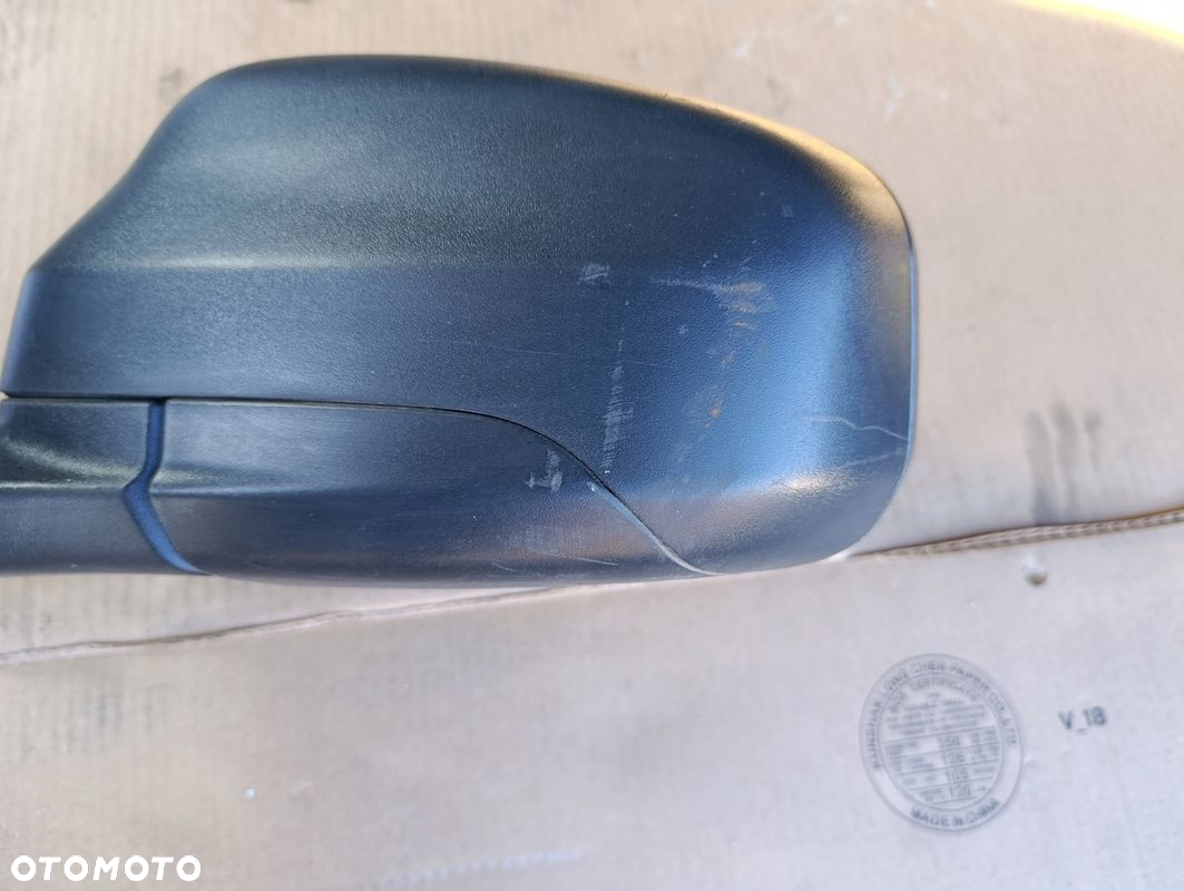 FORD TRANSIT COURIER LUSTERKO LEWE 5 PIN EUROPA - 4