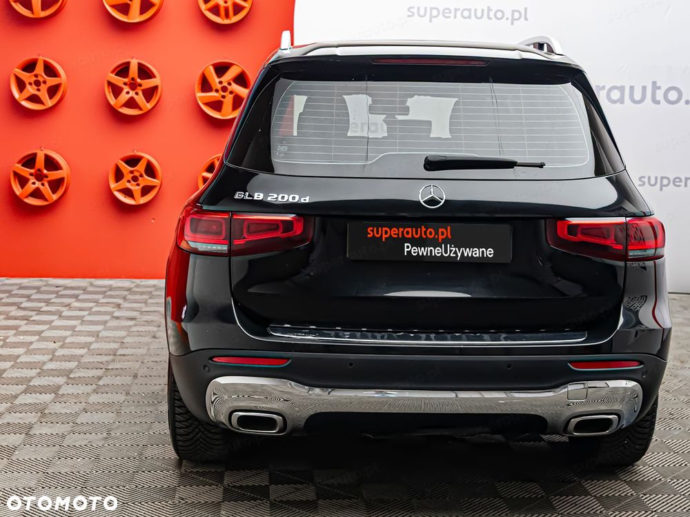 Mercedes-Benz GLB 200 d Progressive 8G-DCT - 26