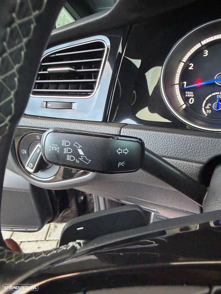 VW Golf R 4Motion BlueMotion DSG - 16