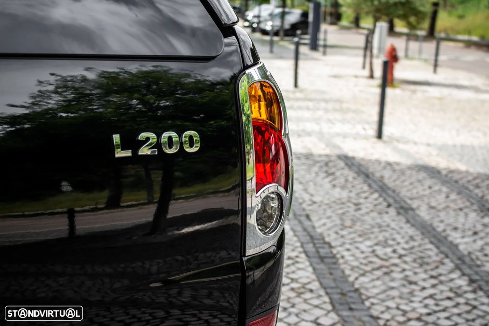 Mitsubishi L200 Pick Up 4x4 Auto Intense Cabine Dupla - 11