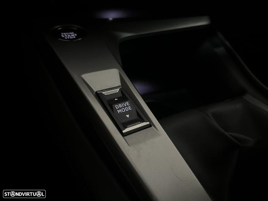 Peugeot 308 1.2 PureTech Allure Pack - 18