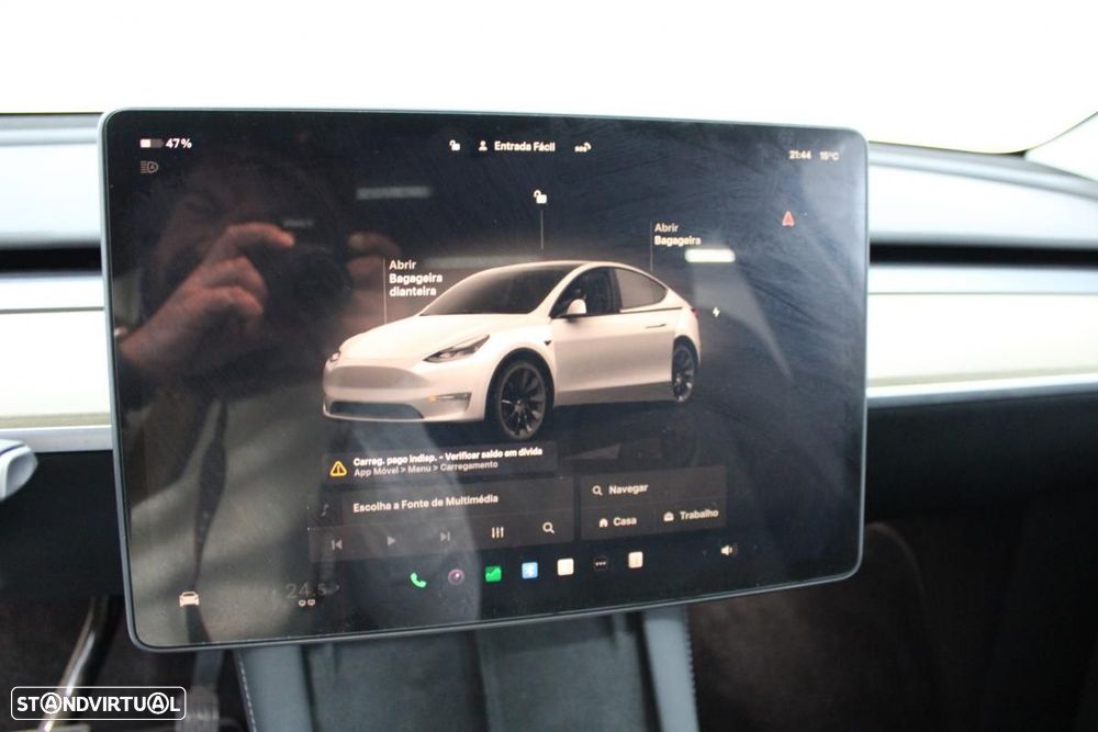 Tesla Model Y Long Range Dual Motor AWD - 16
