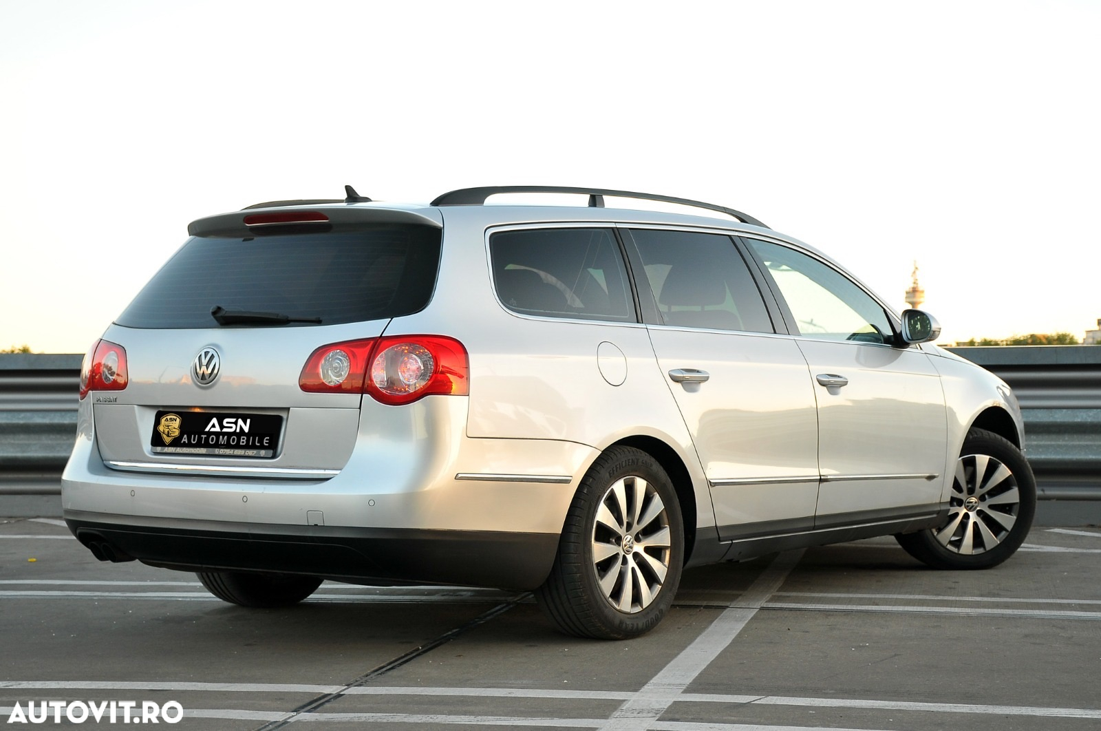 Volkswagen Passat Variant 2.0 TDI Blue TDI DSG Comfortline - 6