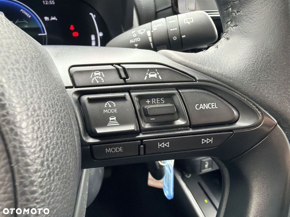 Toyota Yaris Hybrid 1.5 Style - 10