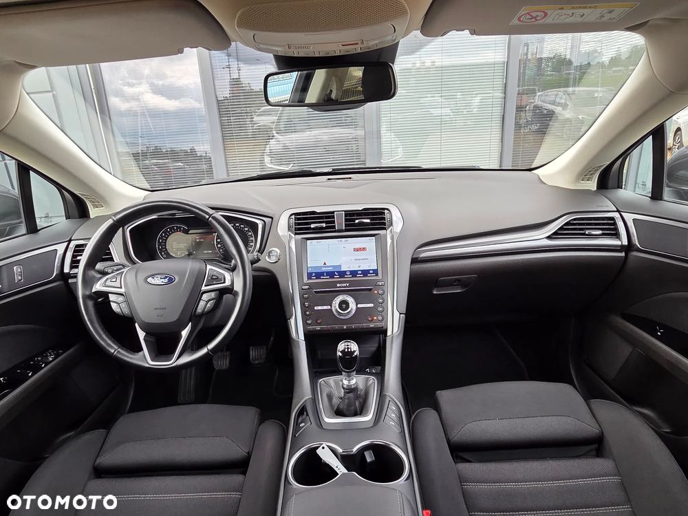 Ford Mondeo 2.0 EcoBlue Titanium - 30