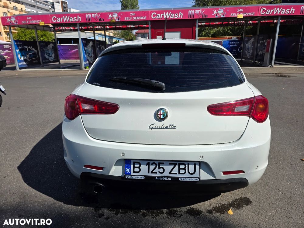 Alfa Romeo Giulietta 1.6 JTDM 16V - 7