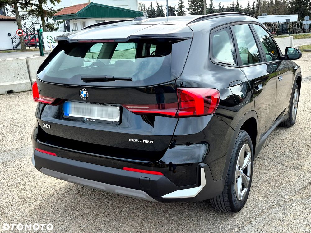 BMW X1 sDrive18d - 29
