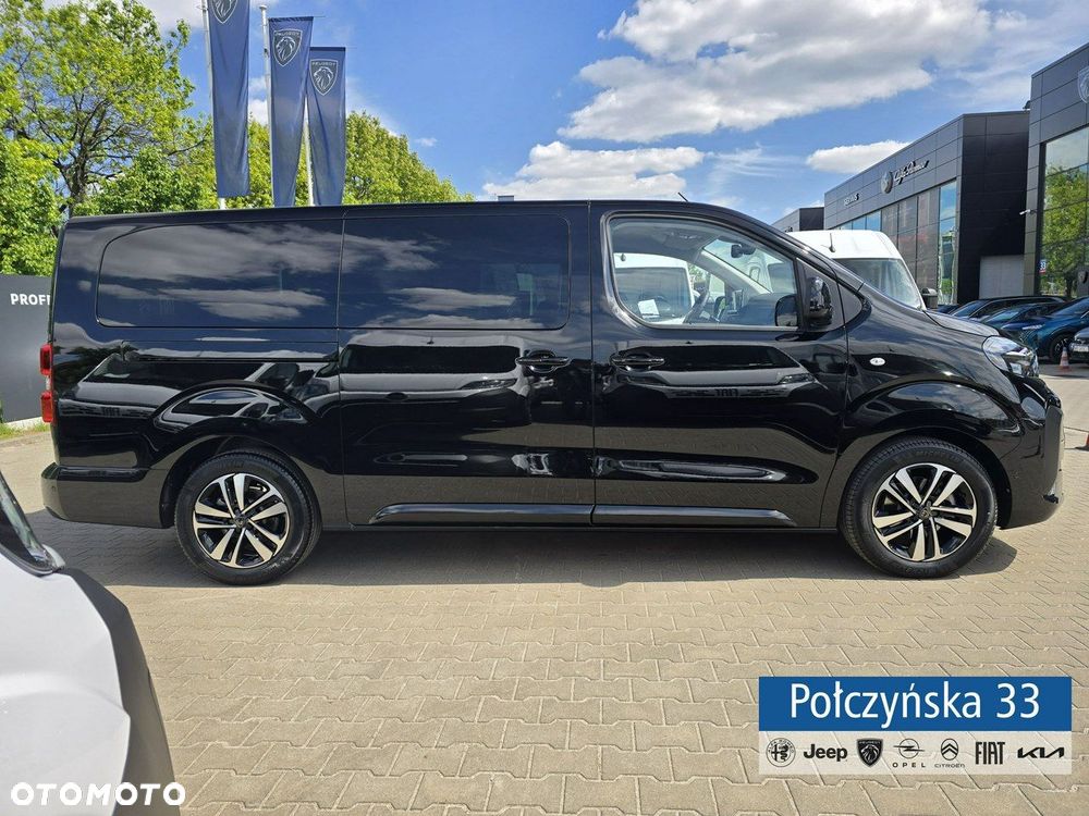 Peugeot Traveller - 8