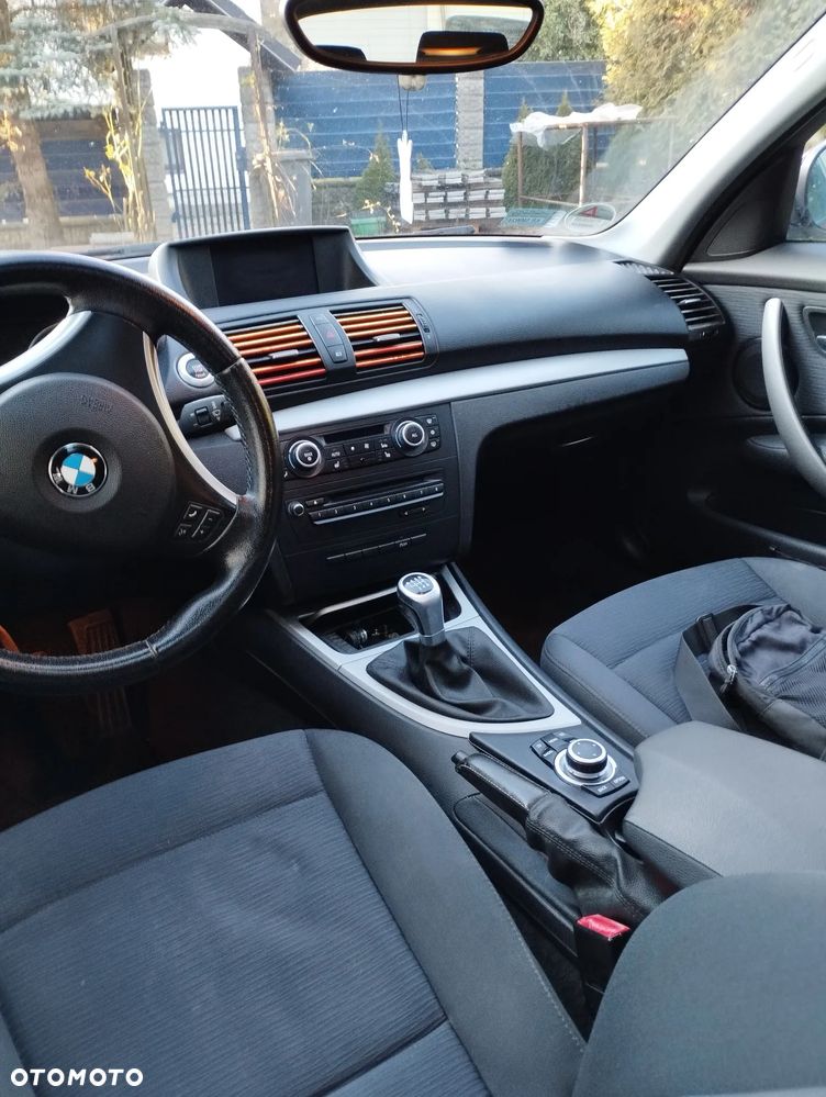 BMW Seria 1 - 10
