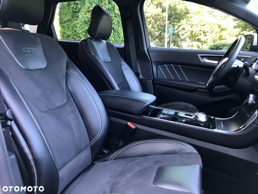 Ford Edge - 14