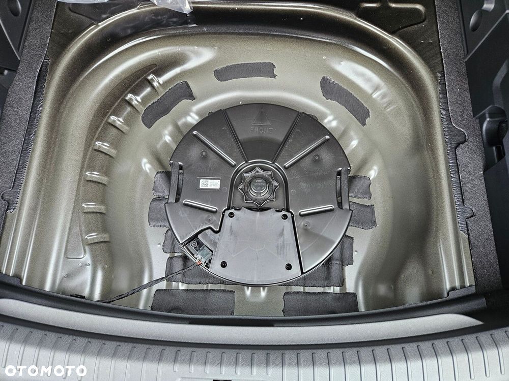 Cupra Leon Sportstourer 2.0 TSI 4Drive VZ DSG - 13