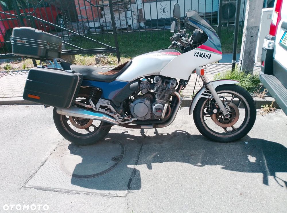 Yamaha XJ - 2
