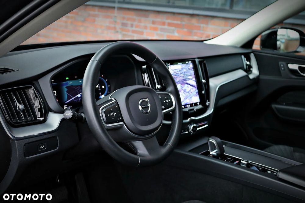 Volvo XC 60 B4 B Core - 21