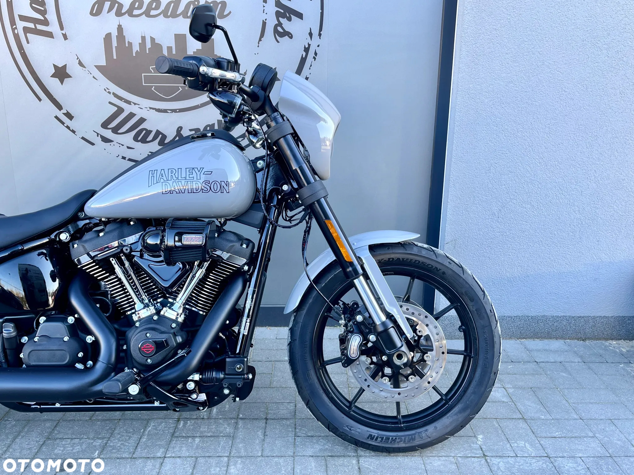 Harley-Davidson Softail Low Rider - 6