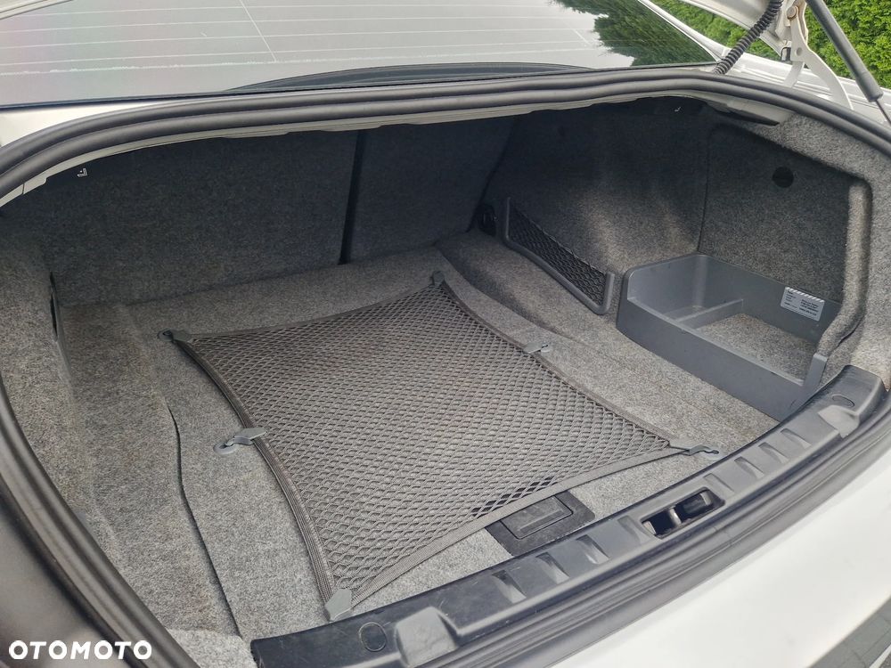 BMW Seria 3 - 38