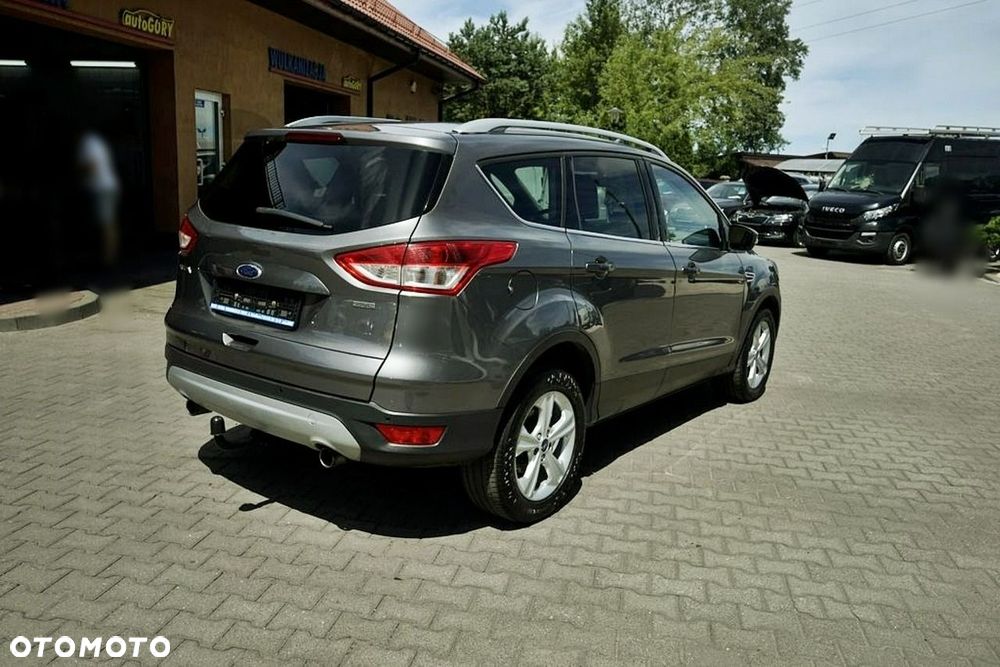 Ford Kuga - 9