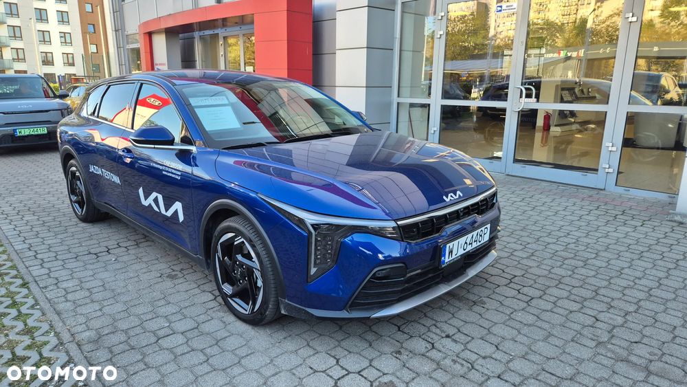 Kia K4