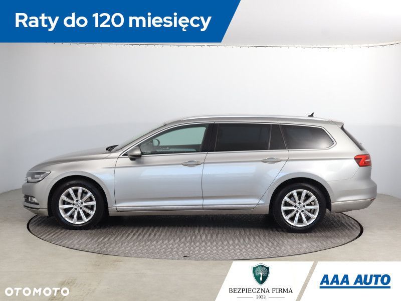 Volkswagen Passat - 3
