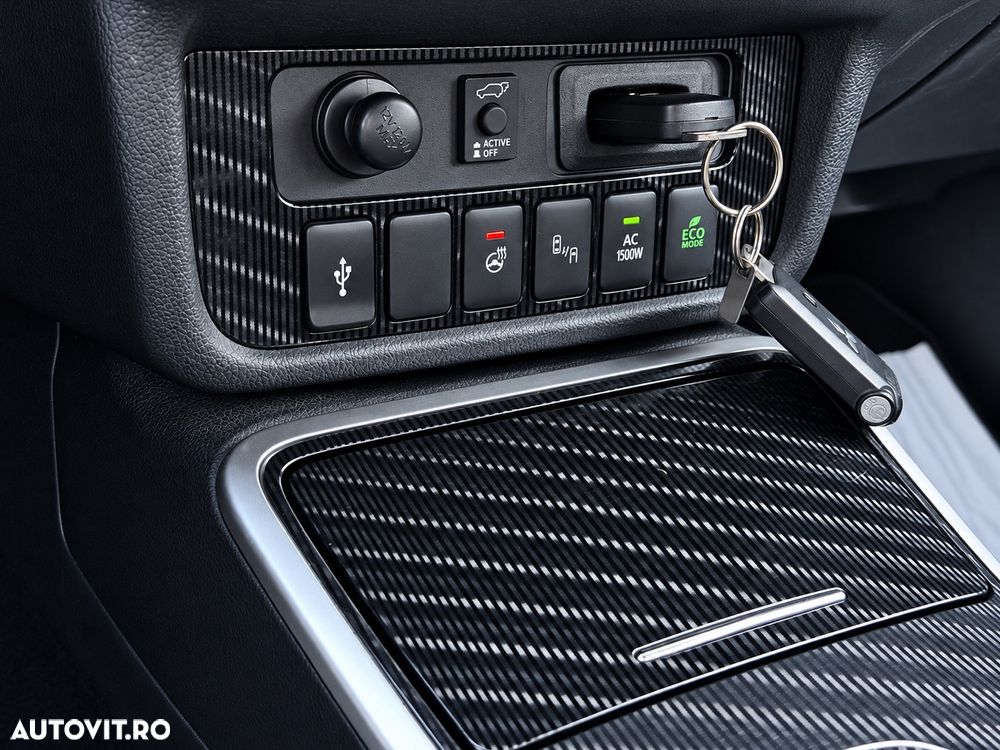 Mitsubishi Outlander - 29