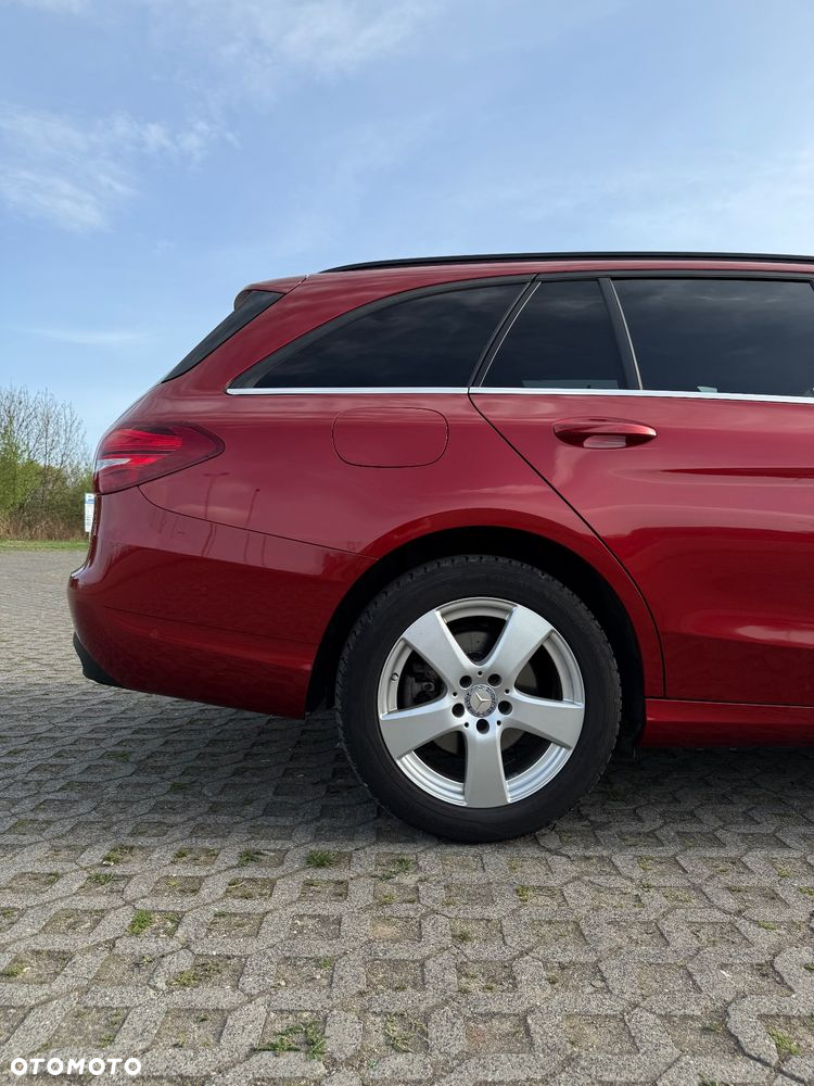 Mercedes-Benz Klasa C 200 4-Matic 7G-TRONIC - 3