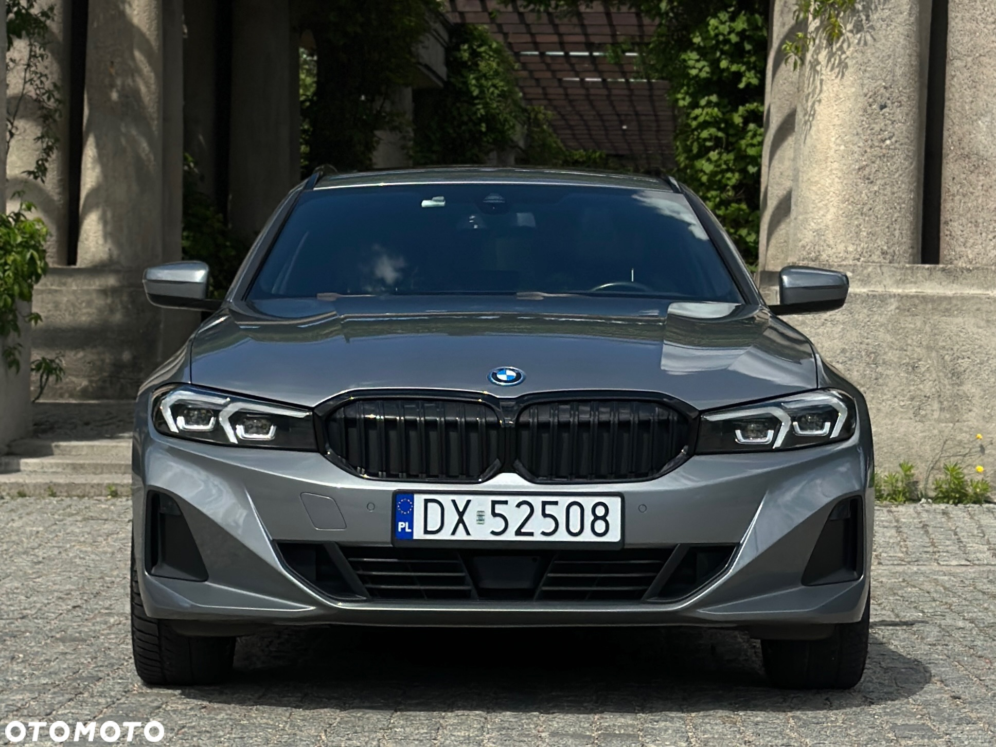 BMW Seria 3 330i Sport - 3