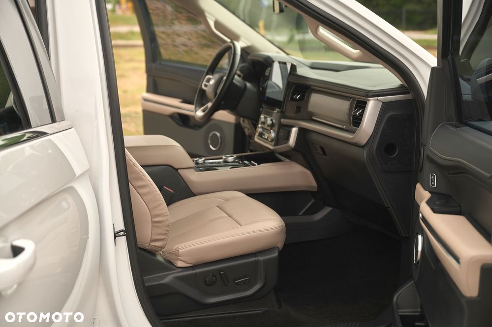 Ford Expedition - 19