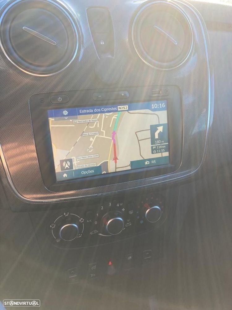 Dacia Logan MCV 1.5 Blue dCi Stepway - 6