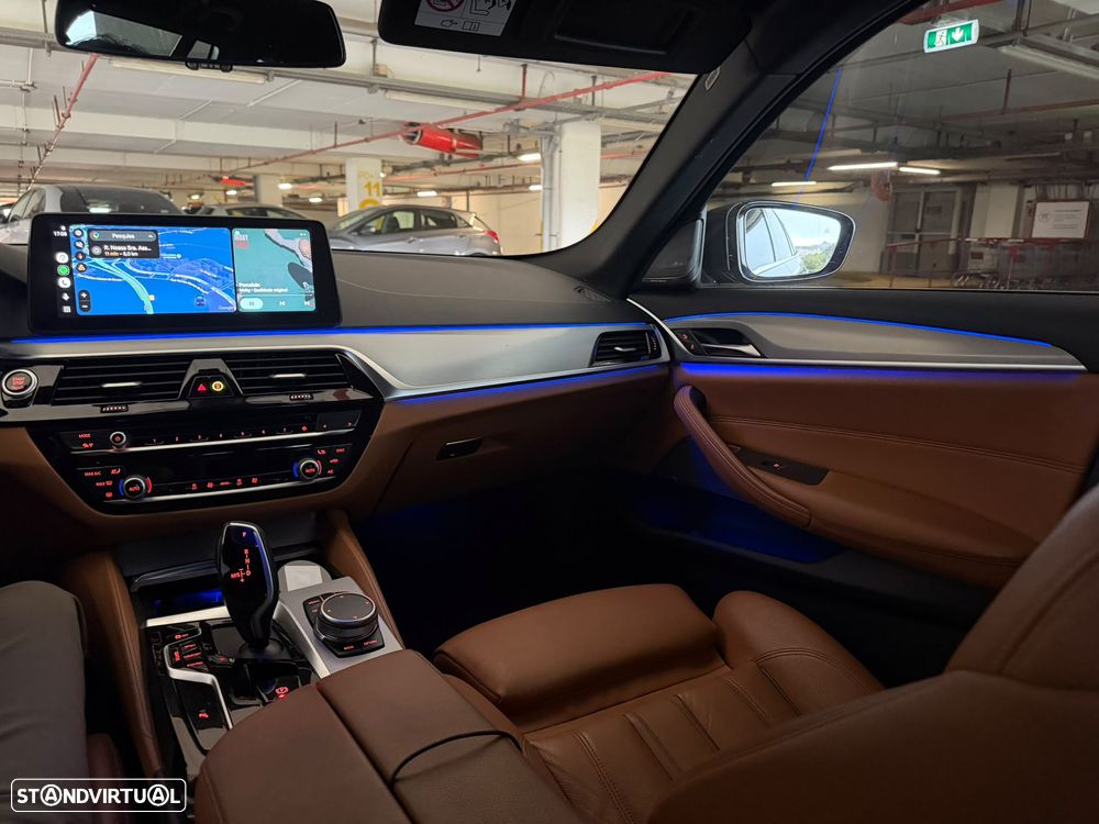 BMW 520 d Pack M Auto — fotografia 16