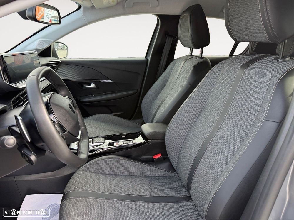 Peugeot 208 1.2 Hybrid Allure e-DCS6 - 9