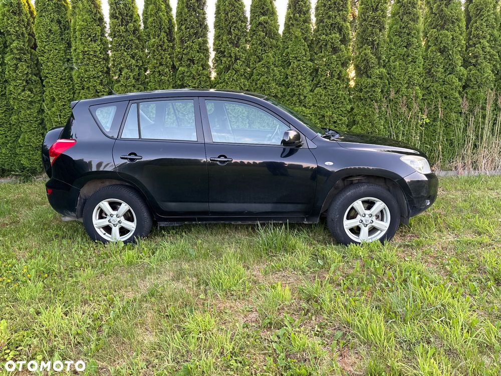 Toyota RAV4 2.0 4x4 Automatik Sol - 4