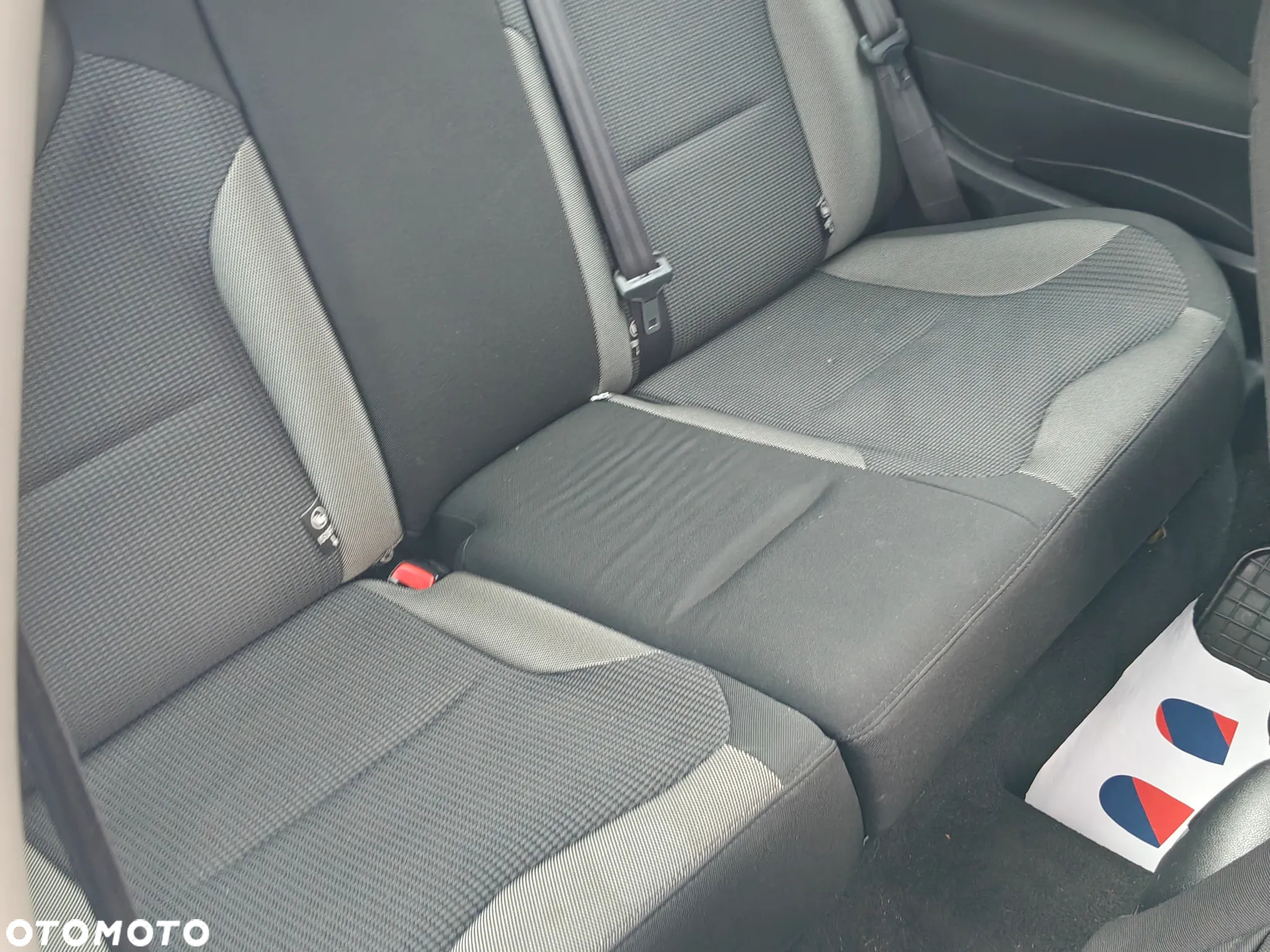 Peugeot 308 1.6 HDi Premium - 8